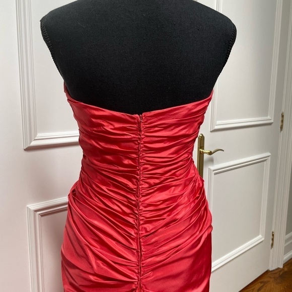 Roland Nivelais Gown - Picture 8 of 8